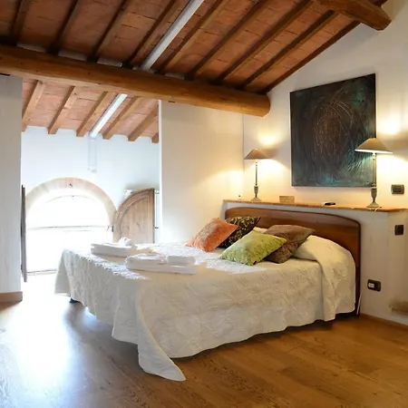 Bed & Breakfast L'albero Di Gameli 3*