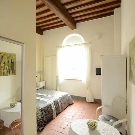 فندق مبيت وإفطار L'albero Di Gameli تشيوسي